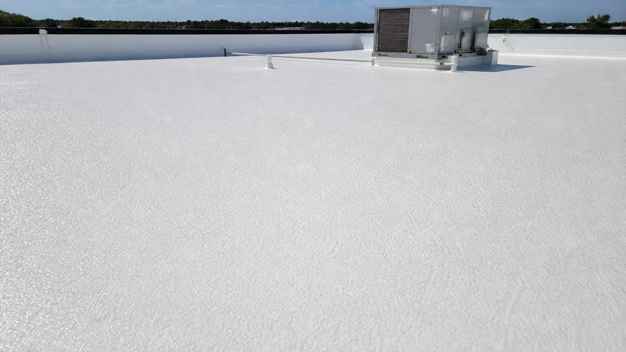 Foam Roofing (SPF) for commercial buildings in Cleveland